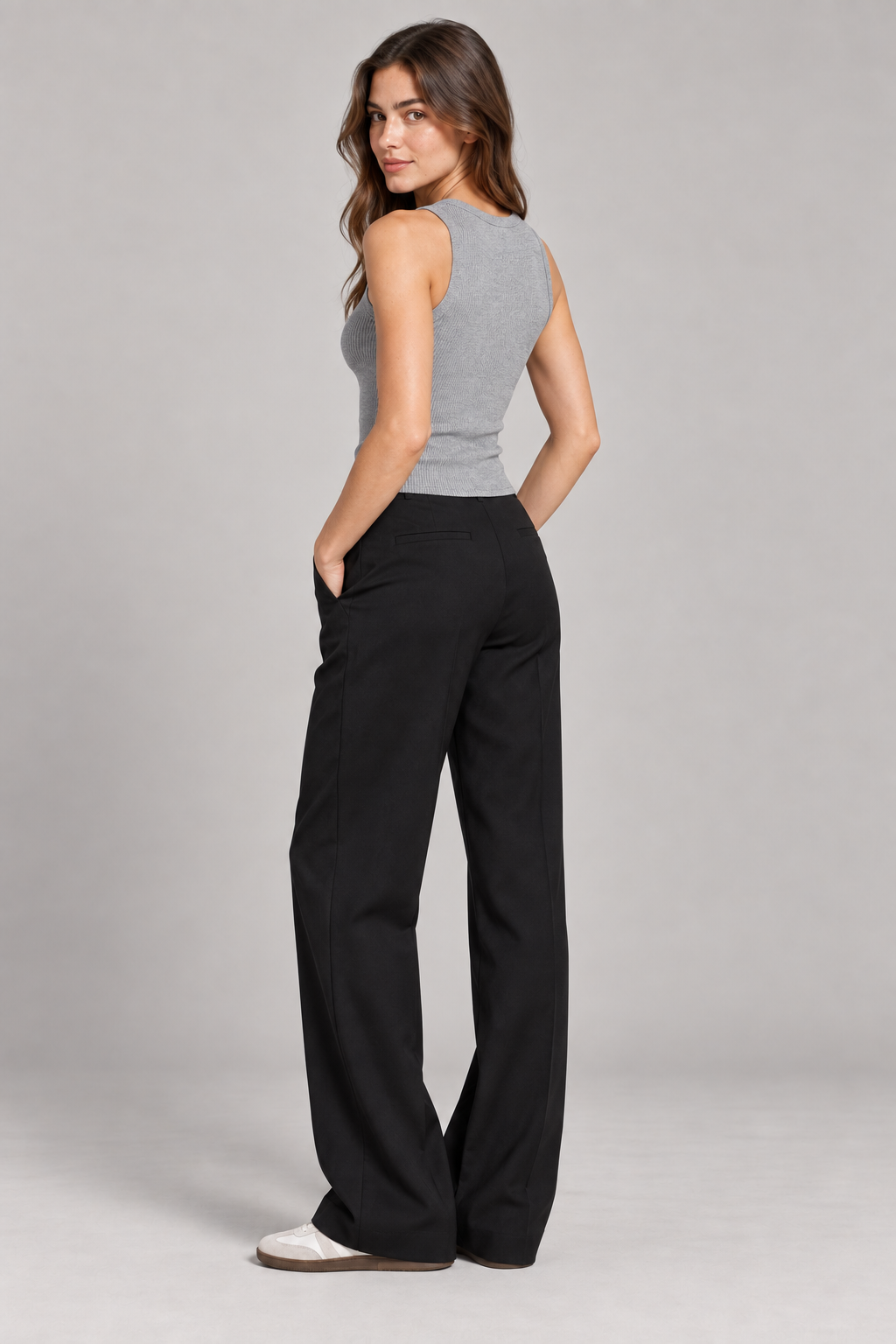 Top Smanicato in Maglia a Costine