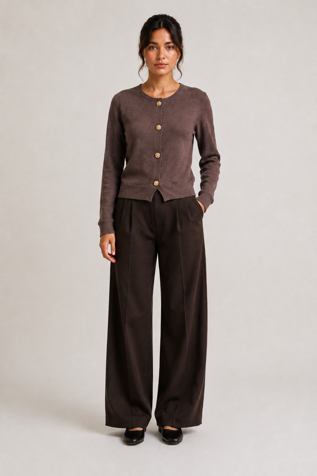 Cardigan in Maglia Morbida · Marrone Caldo con Bottoni Dorati