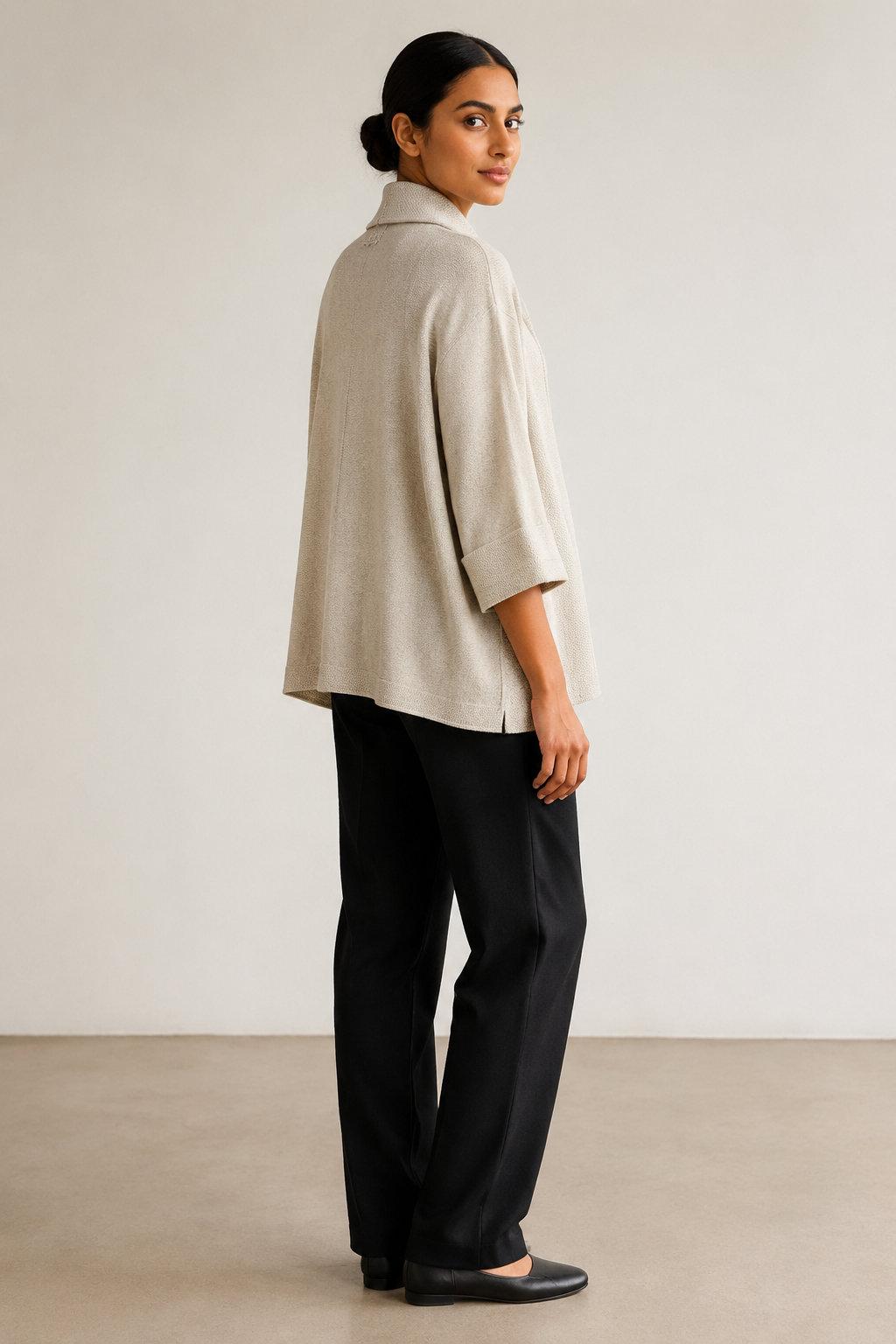 Shrug Aperto in Maglia Morbida