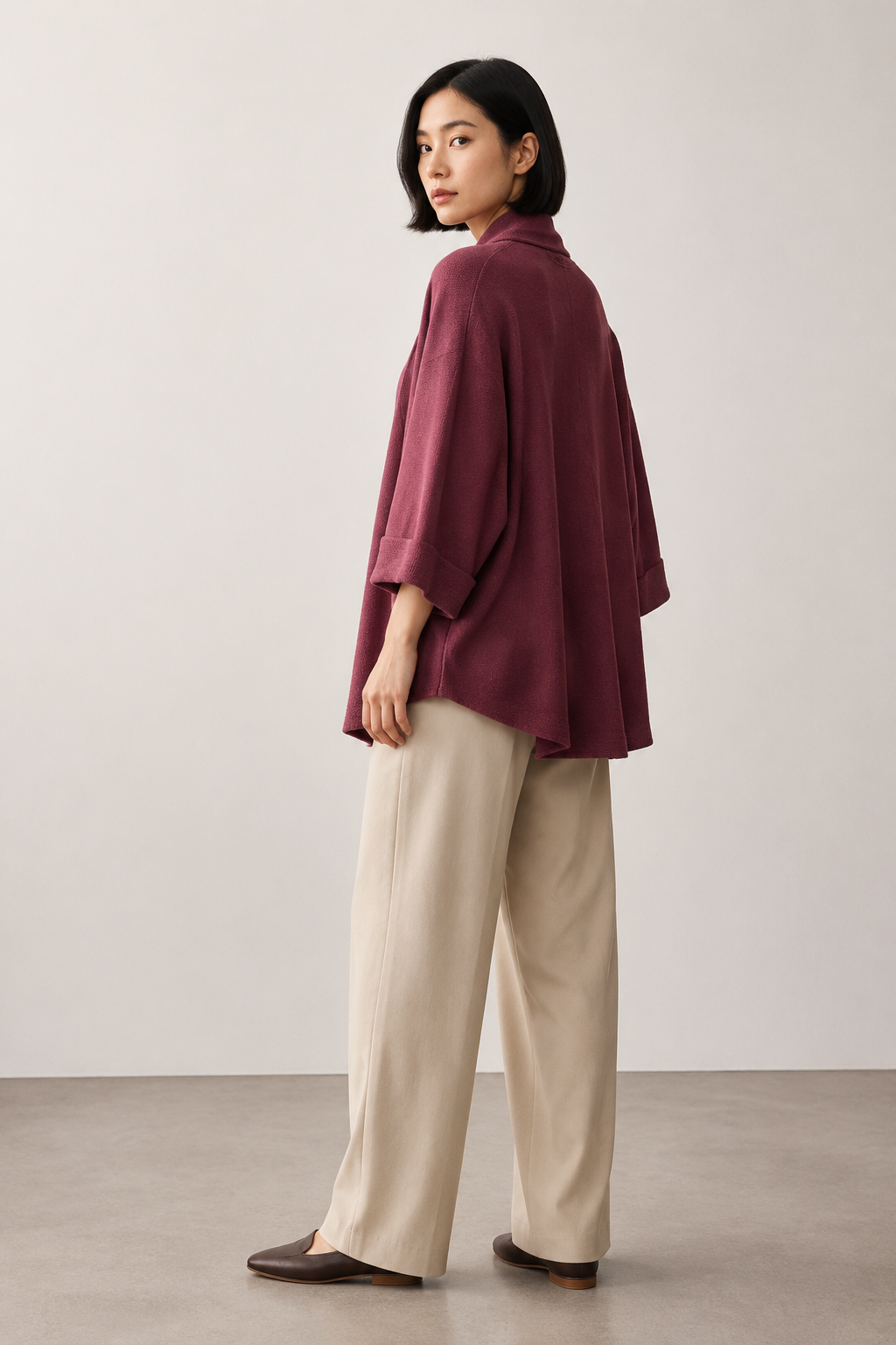 Shrug Aperto in Maglia Morbida