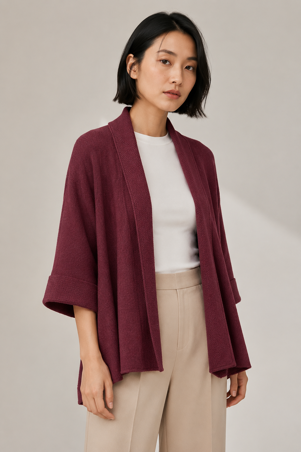 Shrug Aperto in Maglia Morbida