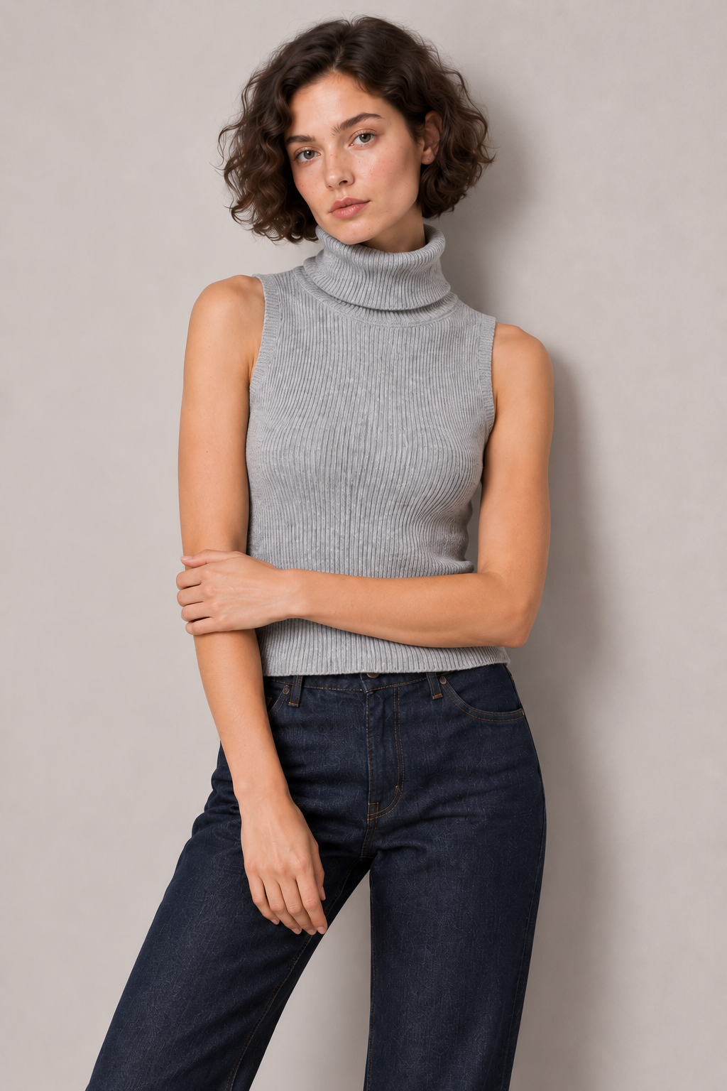 Top Senza Maniche a Collo Alto Grigio Chiaro